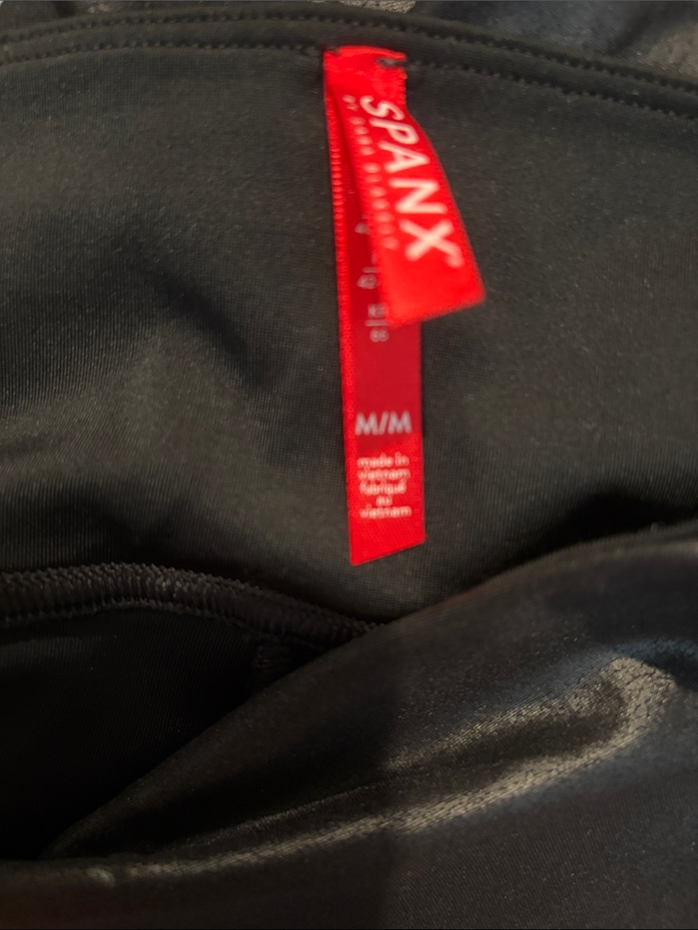 SPANX faux leather look leggings - Picture 4 of 5